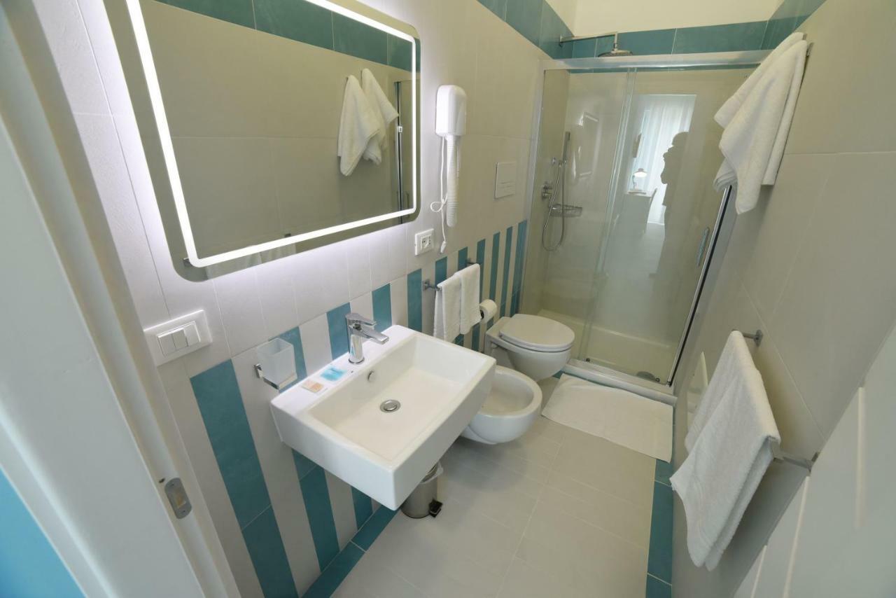 Latino Rent Room B&B Vista Mare Porto Cesareo Exterior foto